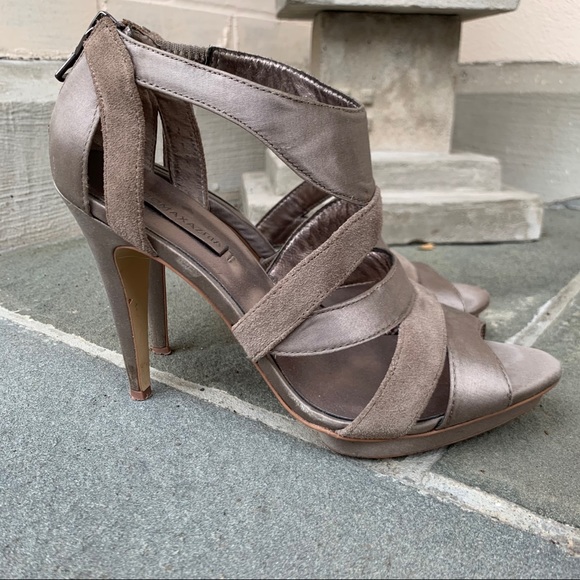BCBG MaxAzria ‘Rosalind’ Open Toe Platform Heels - Picture 3 of 8